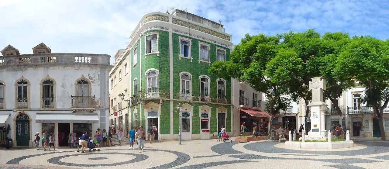 Pinheiros Apartments ラゴス 0*,